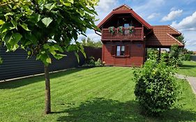 54 Green Road Varazdin